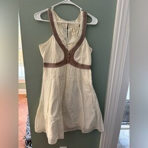 Floreat Cream and Brown Sleeveless A‑Line Dress